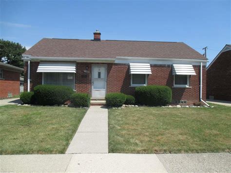 Saint Clair Shores, St. Clair Shores real estate